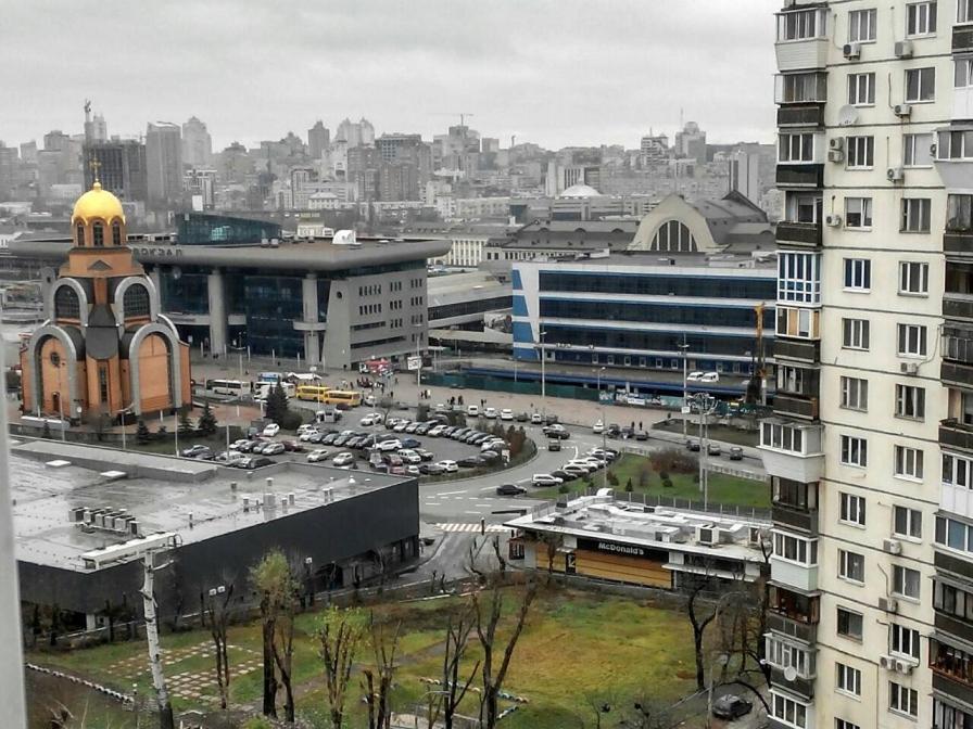 Патриарха Скрипника 7,Жд Вокзал, Ультрамарин Daire Kiev Dış mekan fotoğraf